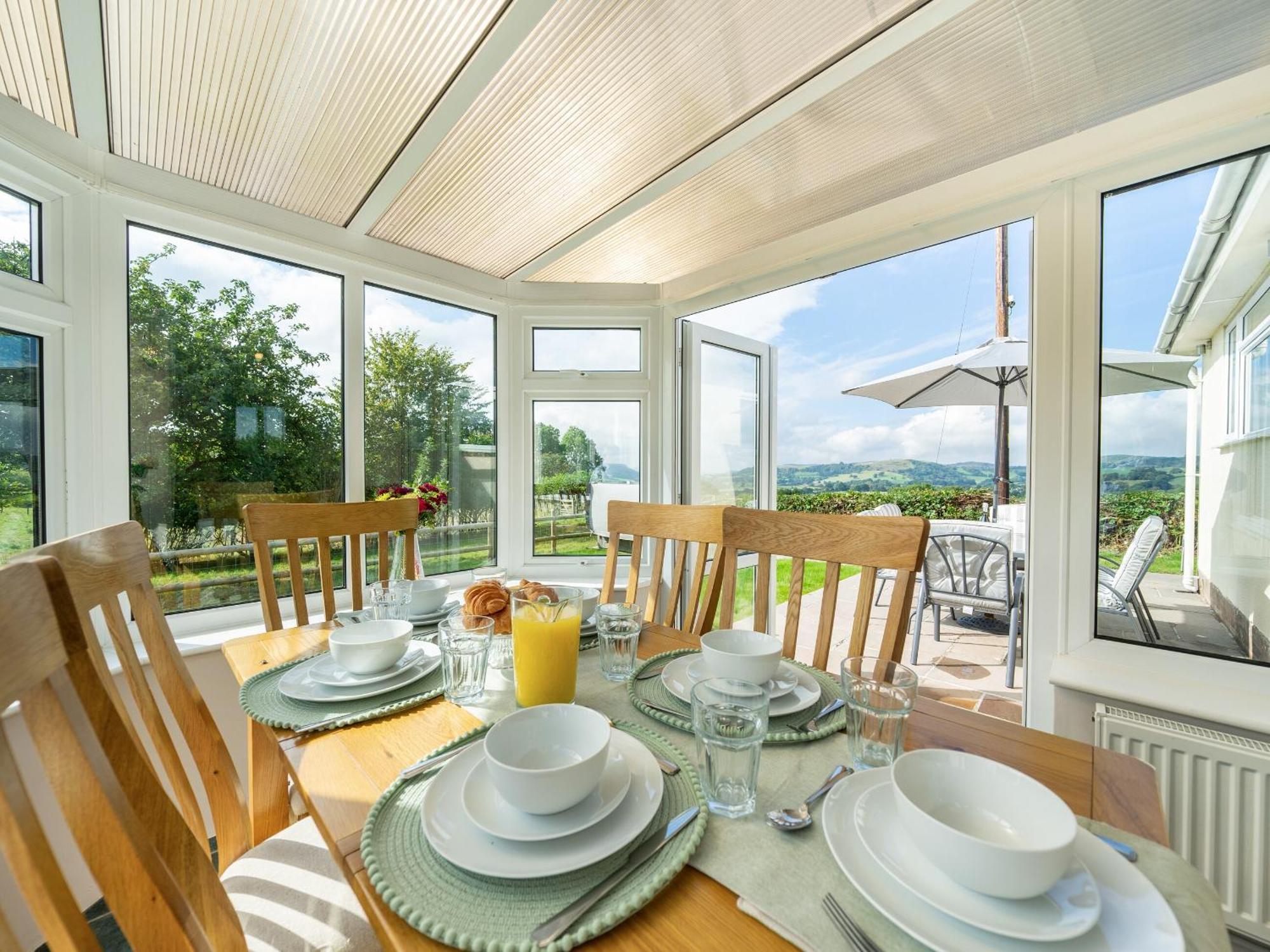 Villa Meadowcroft Bettws Disserth Esterno foto